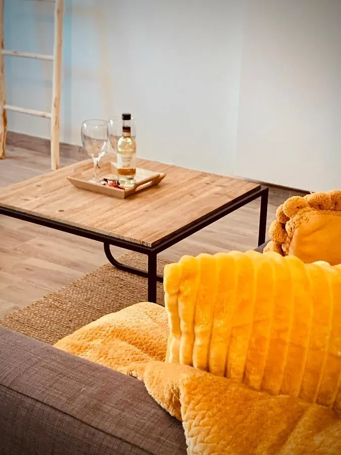 מלון מידלקרק Mundivagant Beach (Adults Only) 0*,  בלגיה